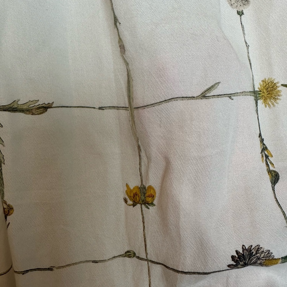 Floral Embroidered Midi Dress - Picture 11 of 12